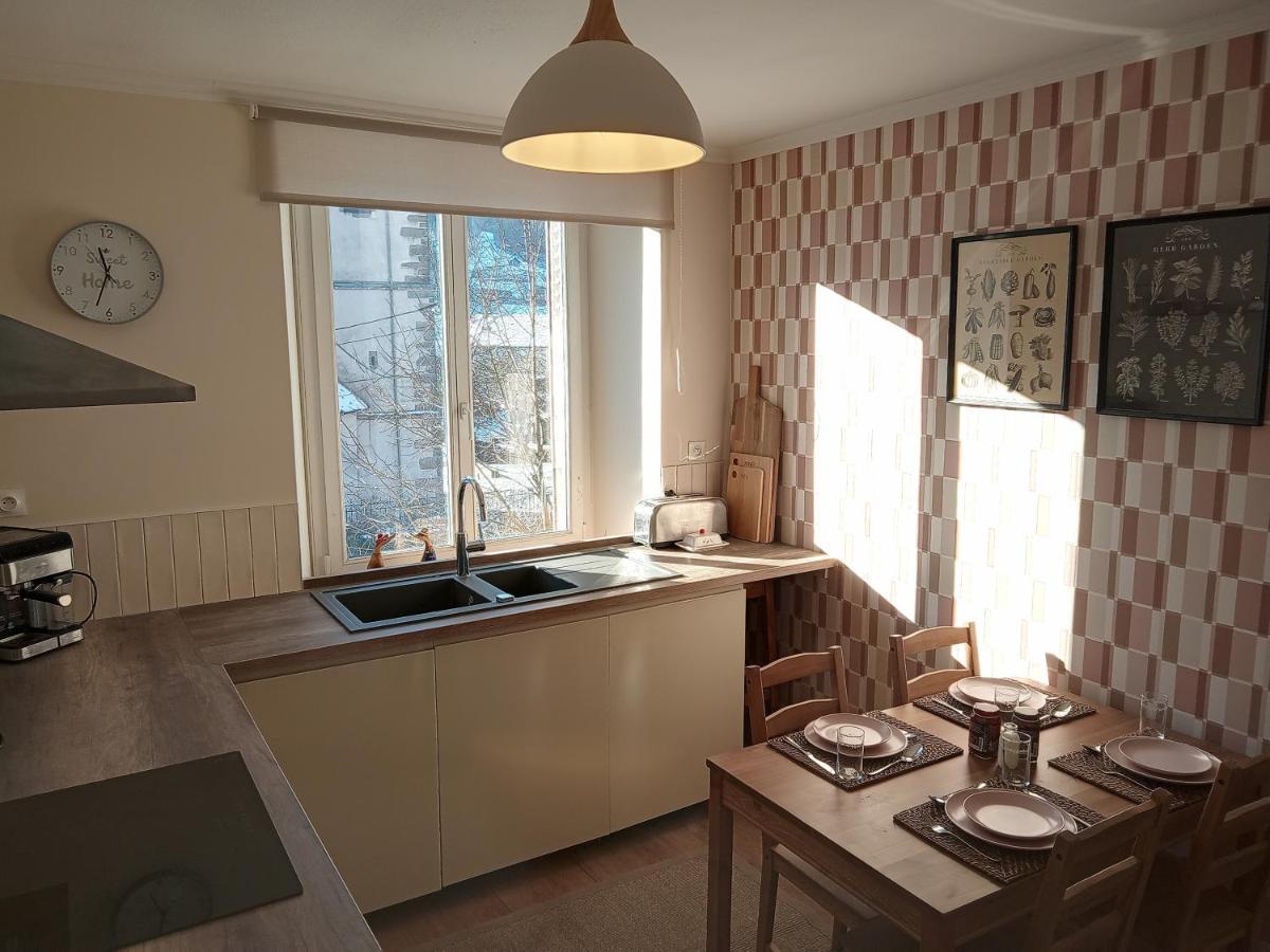 La Porte Rose Rochesson Extérieur photo